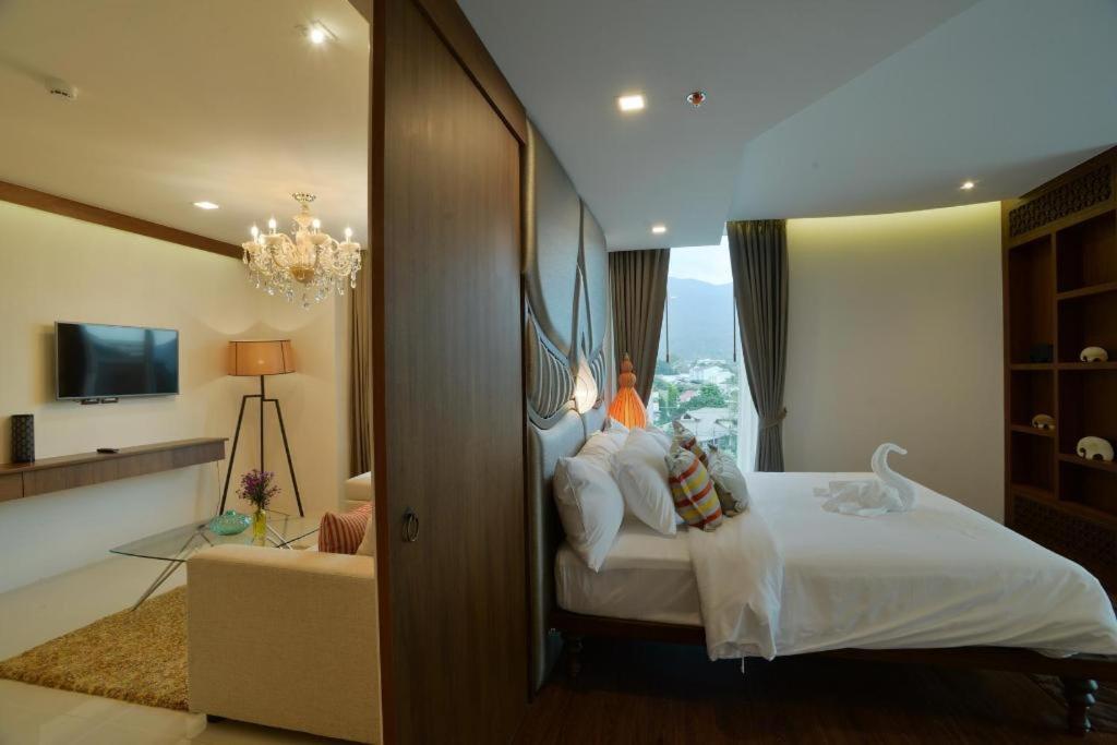 Baisirimaya Hotel Chiang Mai Buitenkant foto