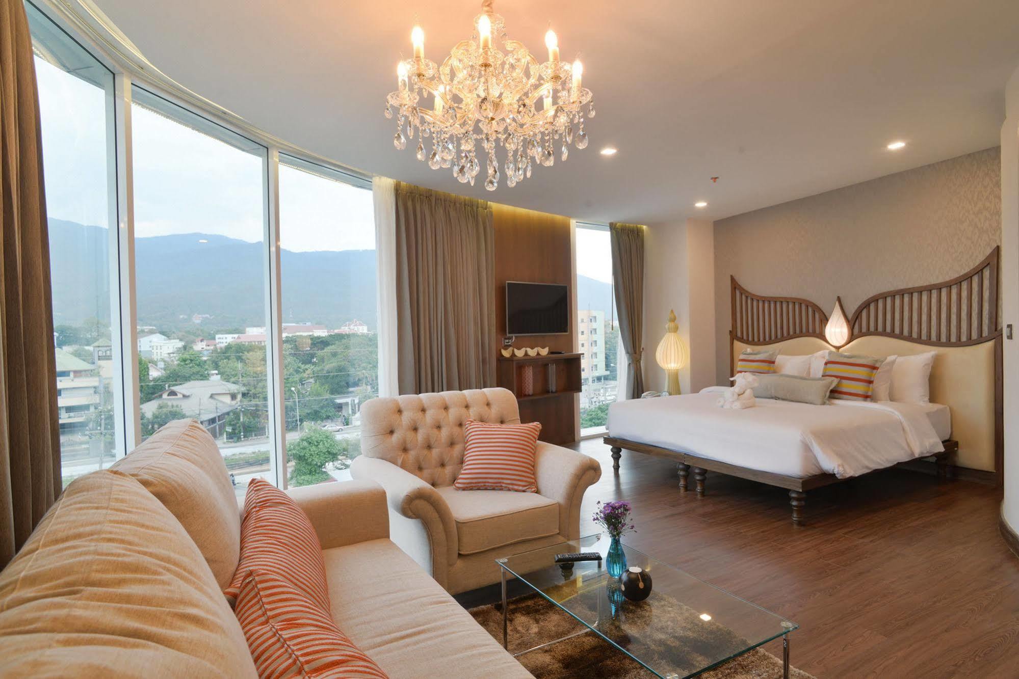 Baisirimaya Hotel Chiang Mai Buitenkant foto
