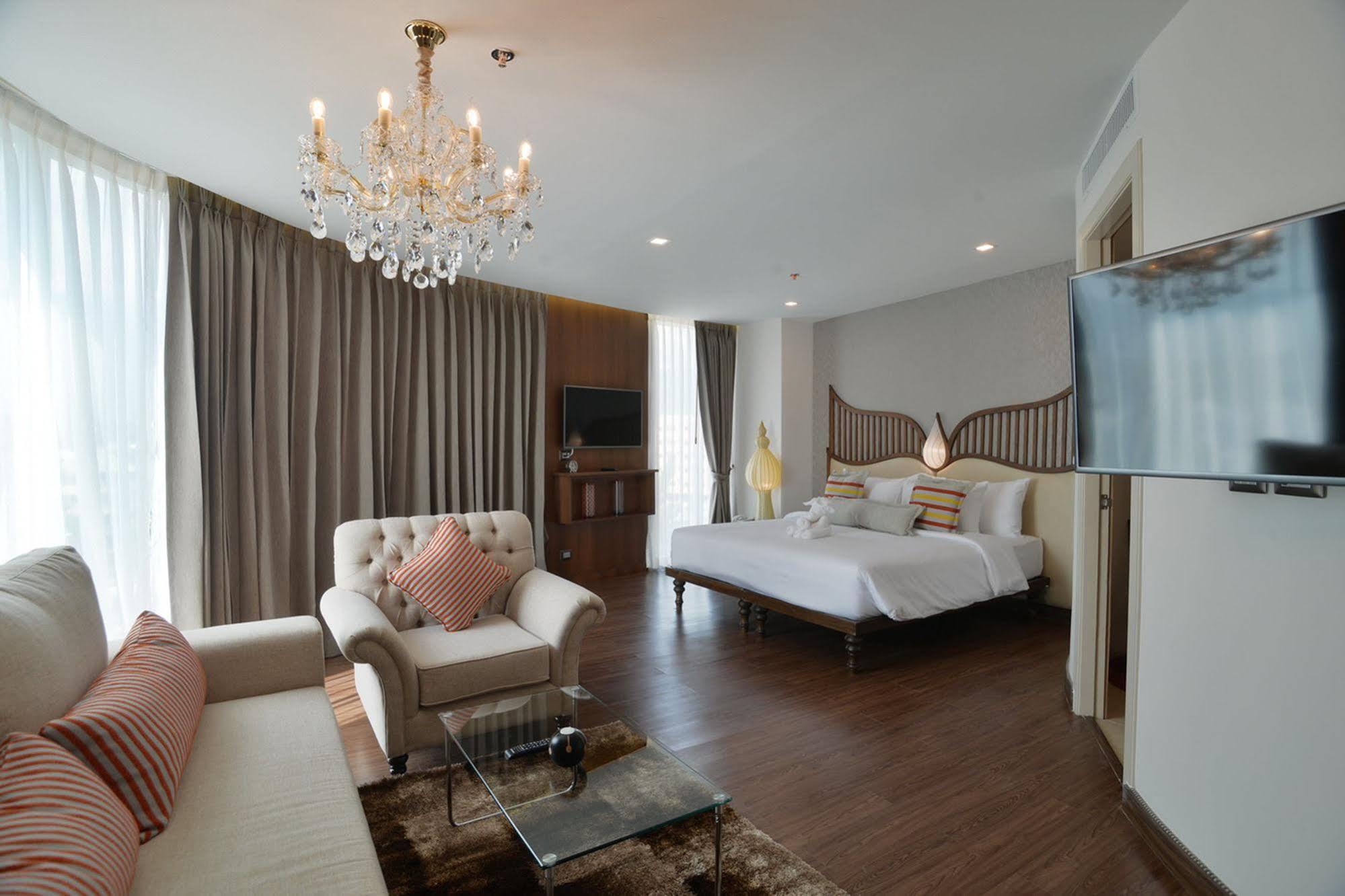 Baisirimaya Hotel Chiang Mai Buitenkant foto