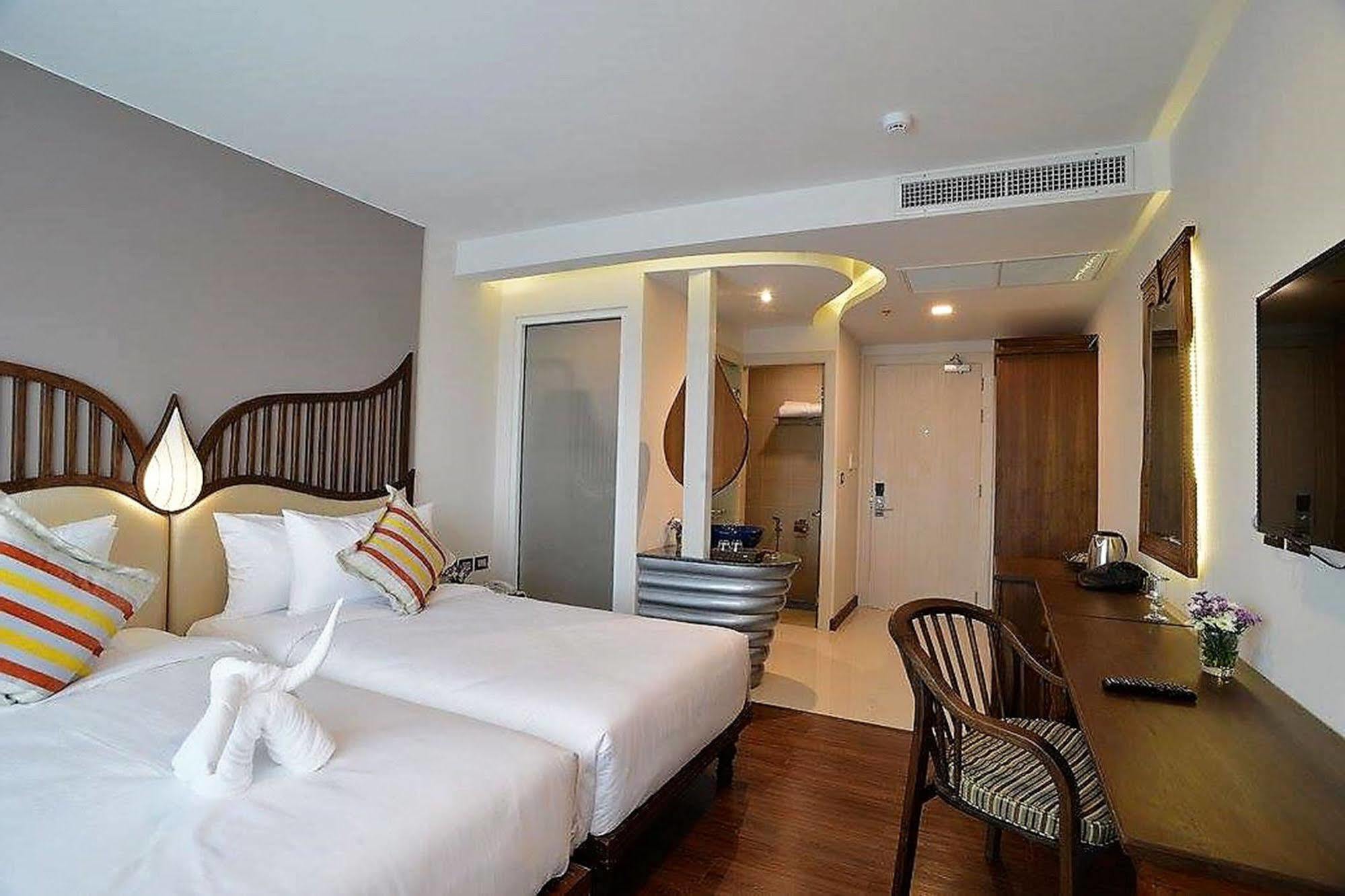 Baisirimaya Hotel Chiang Mai Buitenkant foto